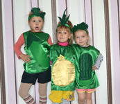 Горох, лук, огурец